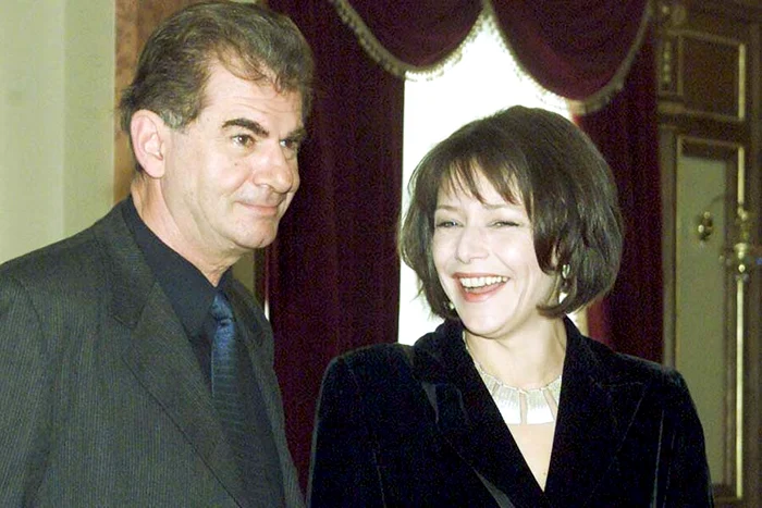 
    Cătălina Mustaţă, alături de fostul ei soţ, Florin Zamfirescu  