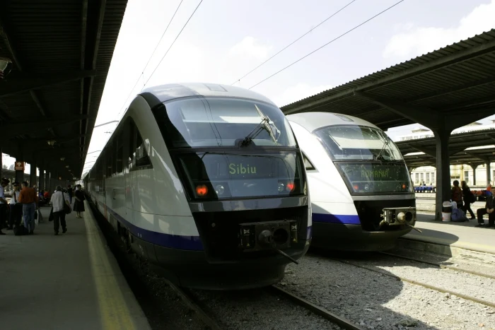 Incident la Gara de Nord. Un vagon a deraiat în timpul unei manevre. Traficul a fost temporar blocat