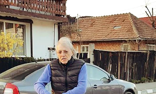 Mihai Constantinescu  s a amuzat în vacanţa  de la Râşnov jpeg