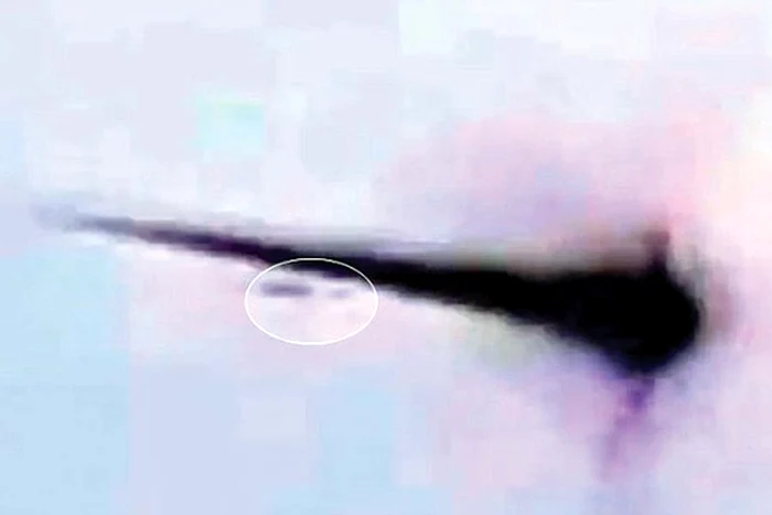 Explozia a fost declanşată de contactul cu un OZN (Fotografii: reuters)