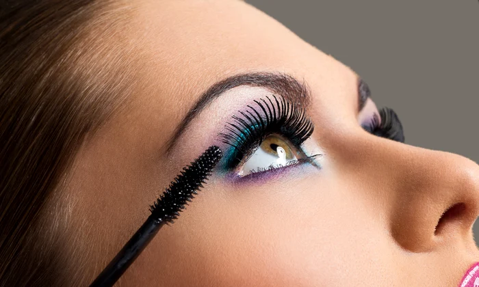 eyeliner jpg