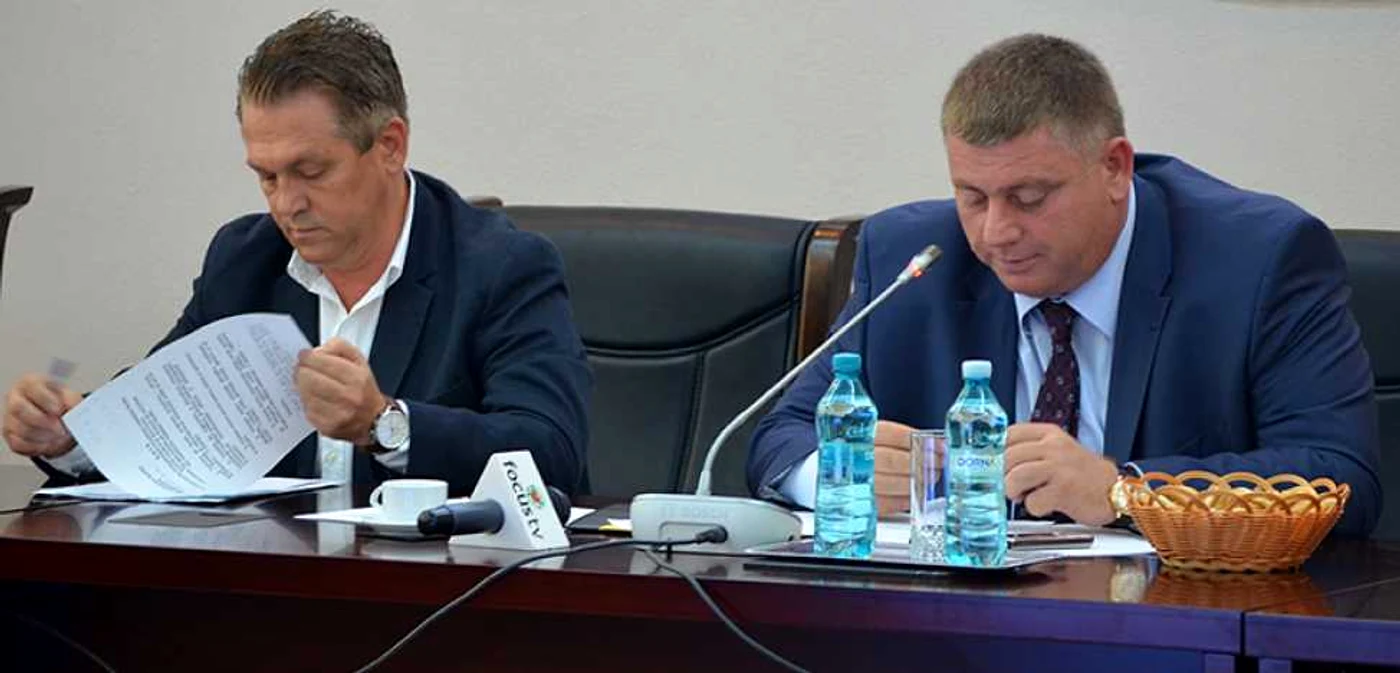 Conducerea Consiliului Judeţean vine în sprijinul administraţiilor comunale  FOTO: Arhivă