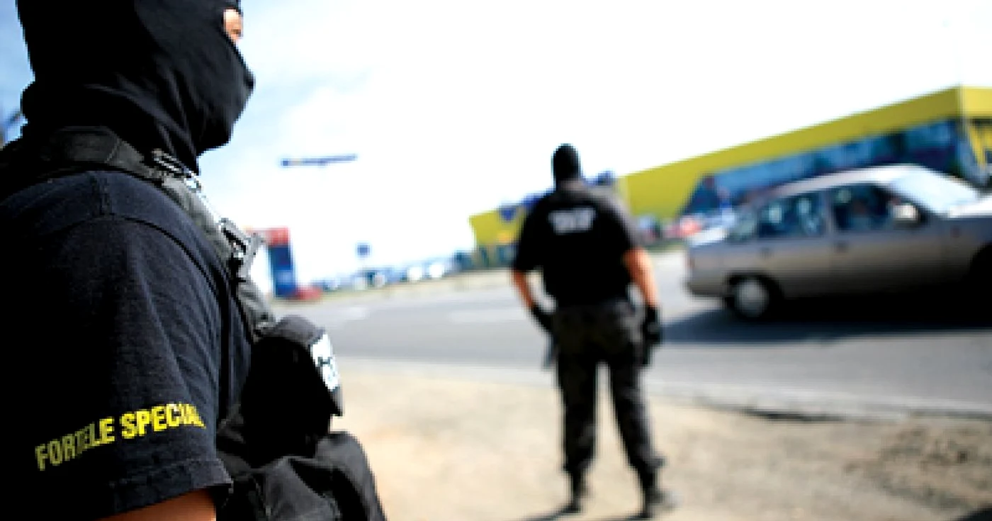 Timişoara: Suspect de jaf, plimbat prin ţară