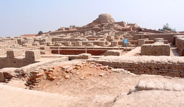 Mohenjo-daro, una dintre cele mai mari așezări construite de Civilizația de pe Valea Indului (© Wikimedia Commons)