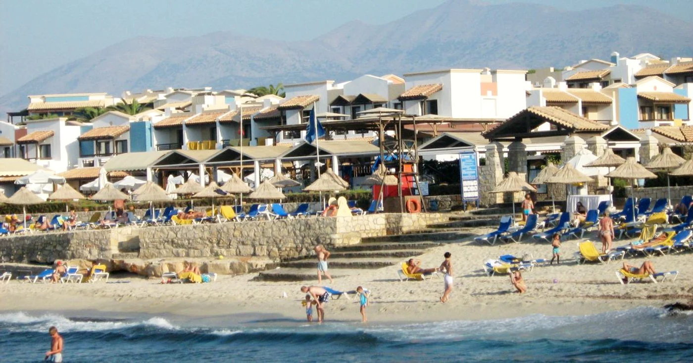 Insula Creta se numără printre destinaţiile preferate de sucevenii proaspăt-căsătoriţi