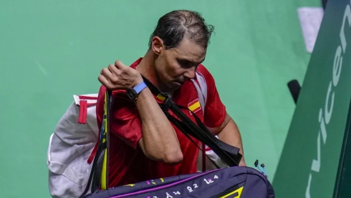 Rafael Nadal, cu capul plecat   FOTO gazzetta.it