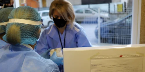 vaccin covid 19 administrat la Deva foto ADEVARUL Daniel Guta