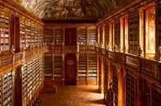 Cele mai spectaculoase biblioteci din întreaga lume jpeg