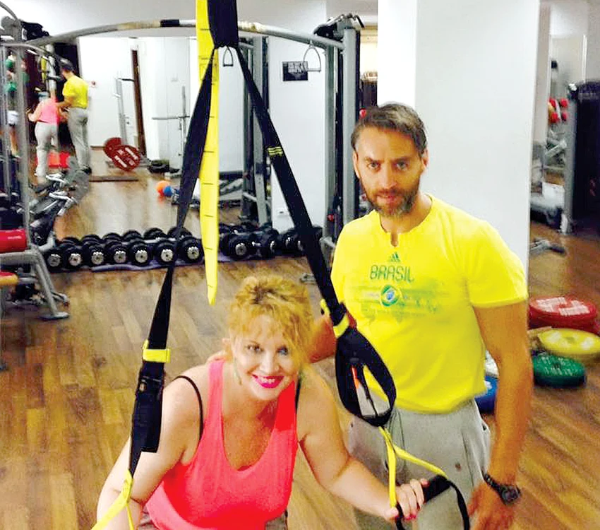 Oana Lis s-a dus la sală ca să nu treacă de 100 kg