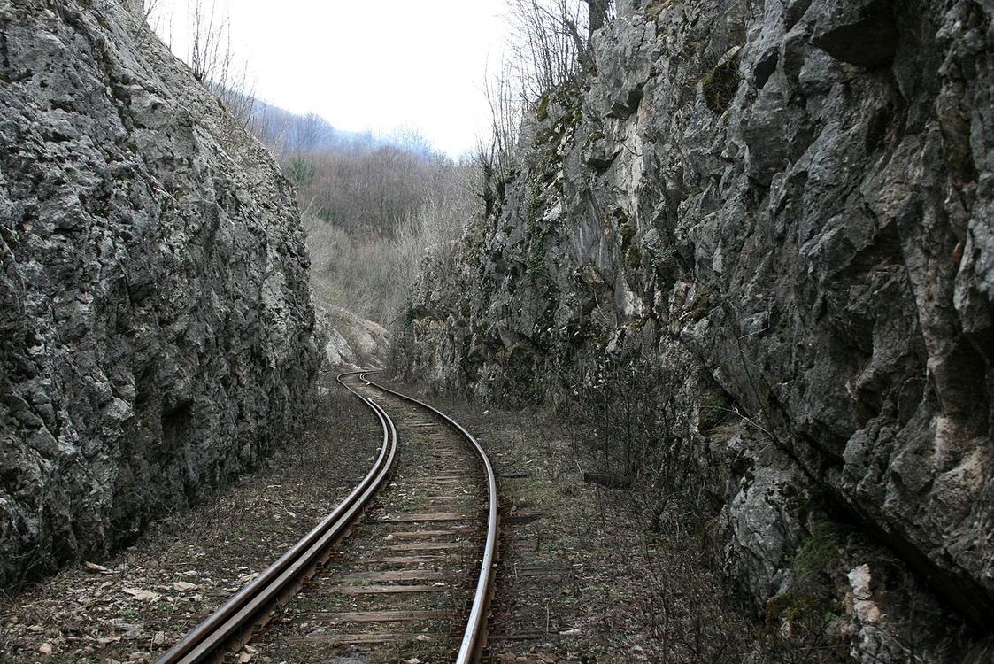 Vedere de pe linia ferată Oravița - Anina / foto: Eugen D