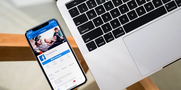 Facebook unsplash