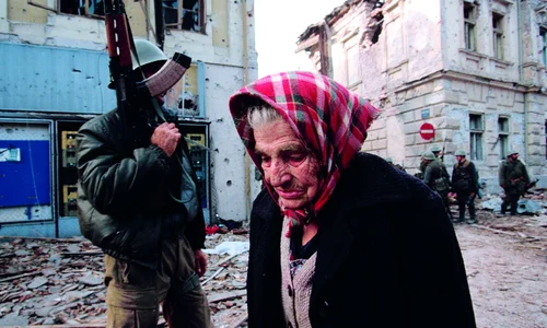 Calendar 18 noiembrie: 1991   Armata Populară Iugoslavă a capturat orașul croat Vukovar, după un asediu de 87 de zile jpeg