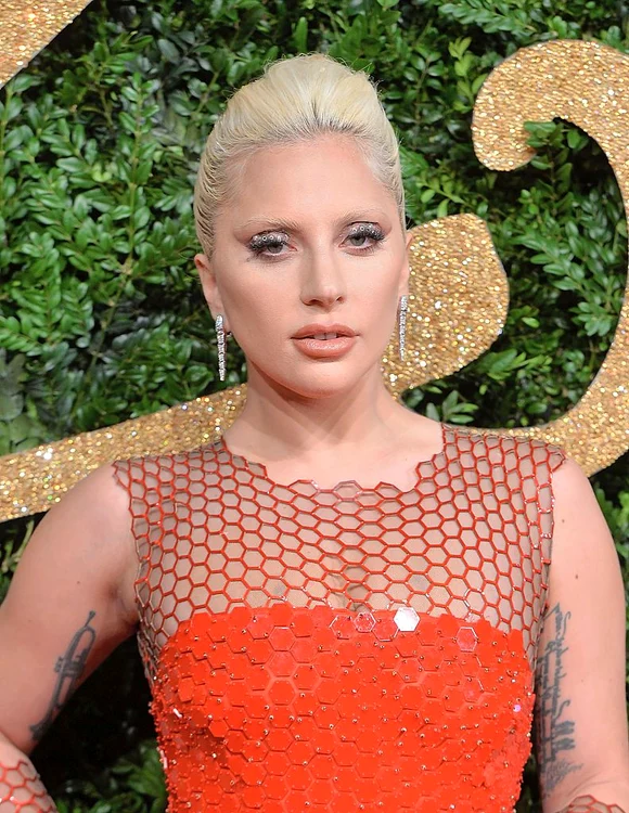 British Fashion Awards 2015 Red Carpet Arrivals jpeg