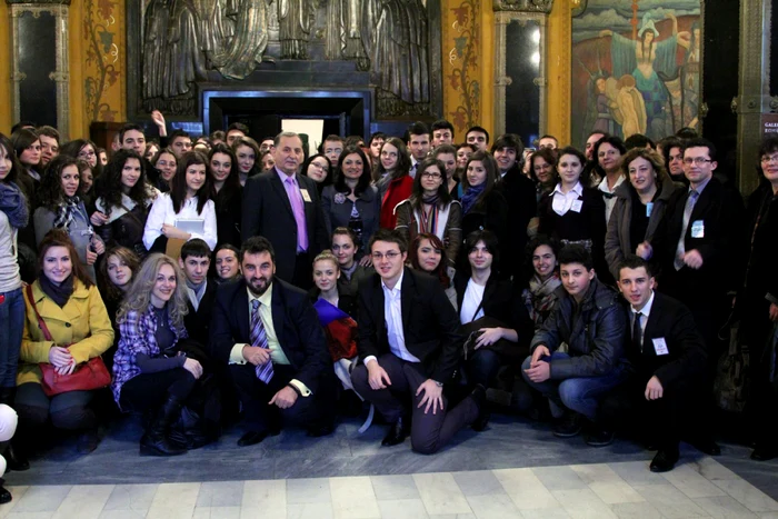 adunarea generala a consiliului elevilor de la targu mures