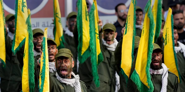 Luptatori Hezbollah FOTO Profimedia jpg