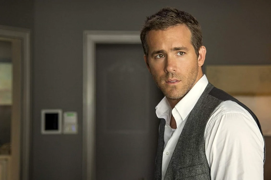 Ryan Reynolds este tată a trei fete pe care le are cu actriţa Blake Lively  Foto: News