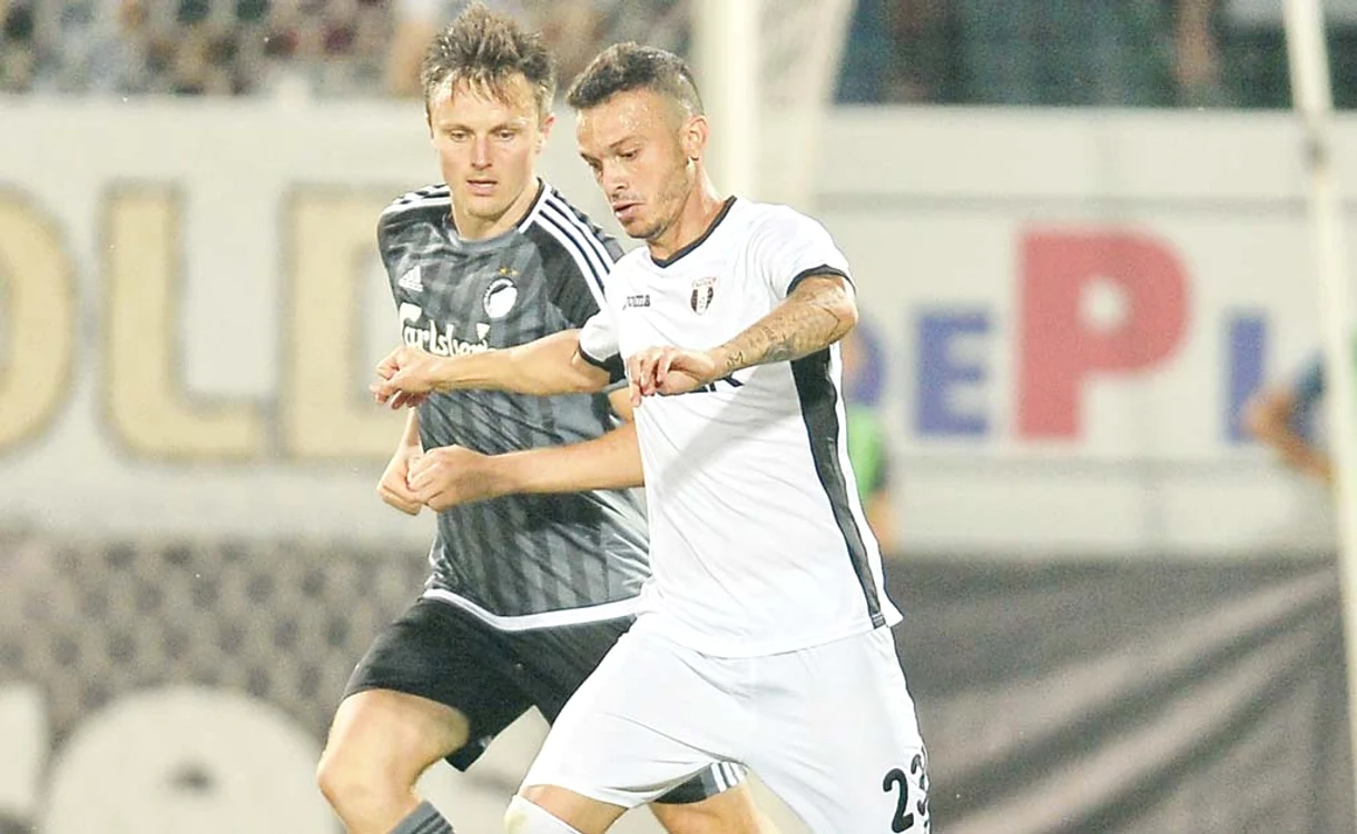 Calificarea în play-off-ul Ligii Campionilor, unde se câştigă mulţi bani, e în pericol pentru Astra