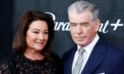 Keely Shaye Smith și Pierce Brosnan  la premiera „MobLand” din New York, Profimedia (5) jpg