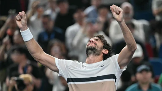 Există minuni! Valentin Vacherot a câștigat turneul de tenis de la Shanghai fiind pe locul 204 mondial