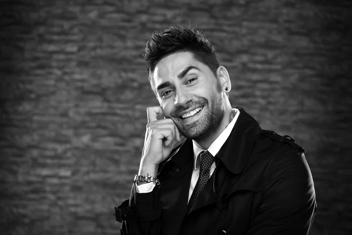 
    Connect-R este cel mai fericit de când o are pe Maya în viața luiFoto: arhivă personală  