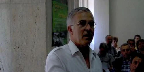 Neamţ: Asociaţiile de proprietari cer Parlamentului stoparea proiectul Roşia Montana