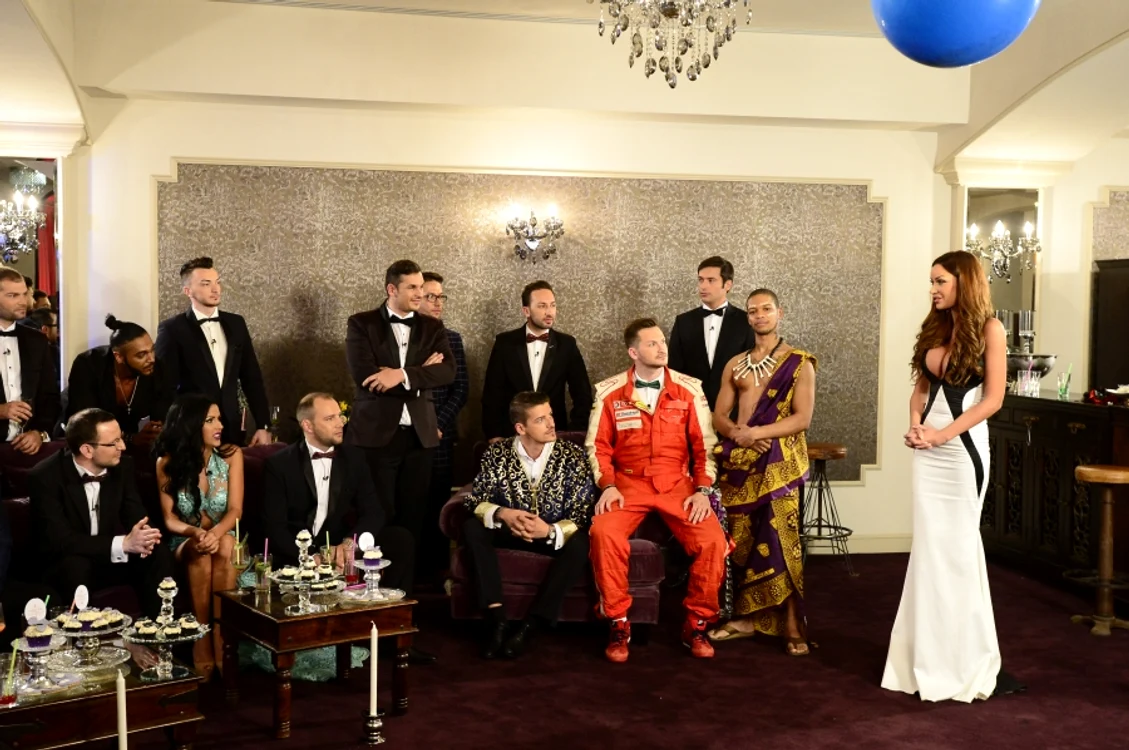 
    Bianca Drăguşanu a oferit sfaturi preţioase în prima ediţie a show-ului "Burlăciţa"Foto: Antena 1  