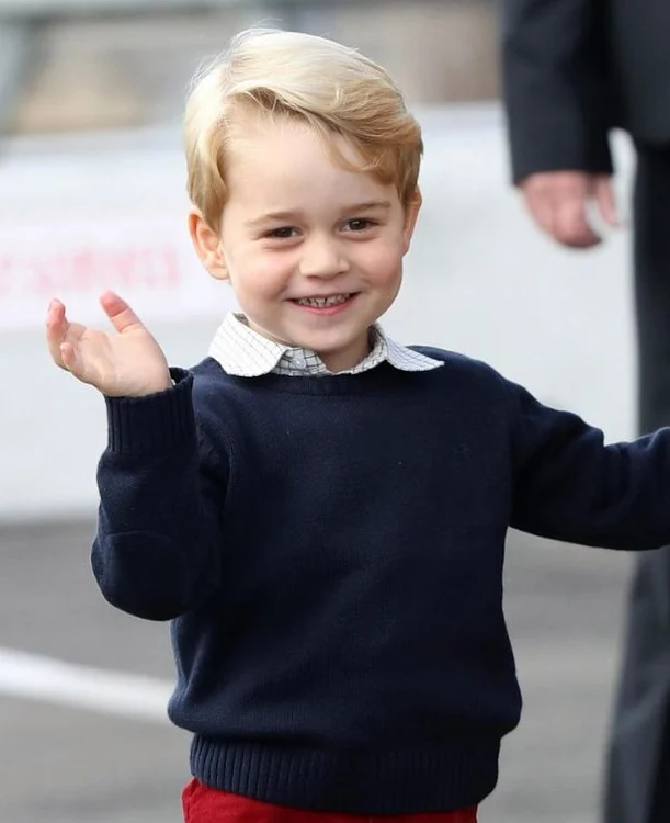 Micul Prinț va merge la o școală pregătitoare din toamnă