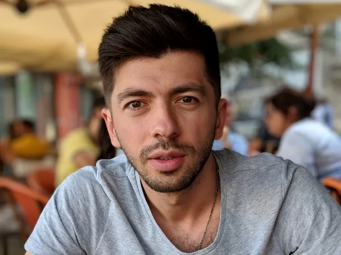 Mircea Bravo webp