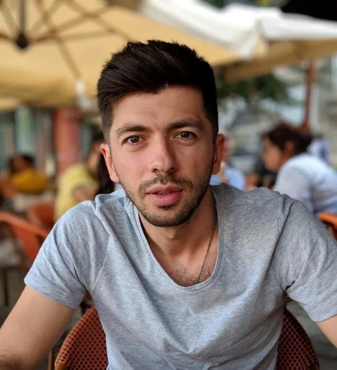 Mircea Bravo webp