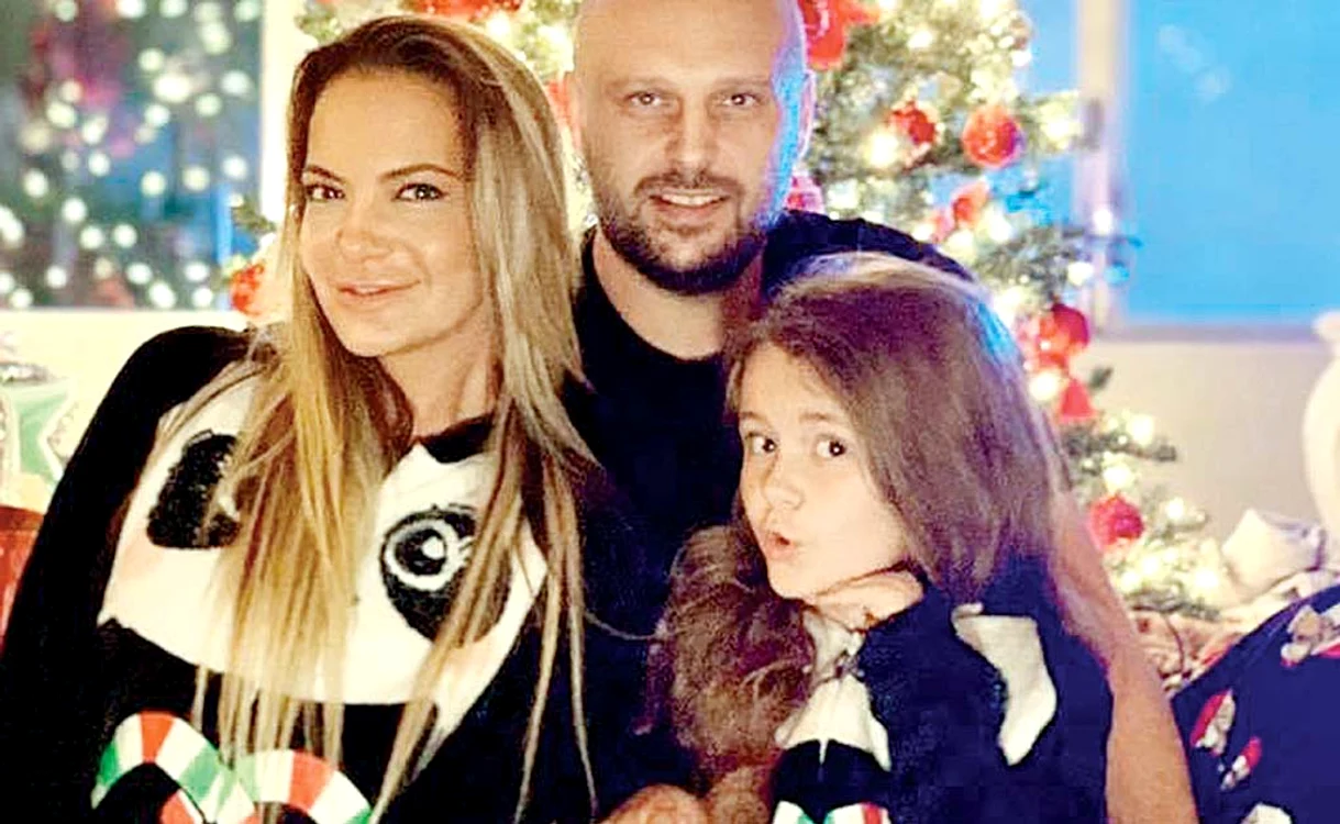 Andreea, alături de Traian și de fiica lor
