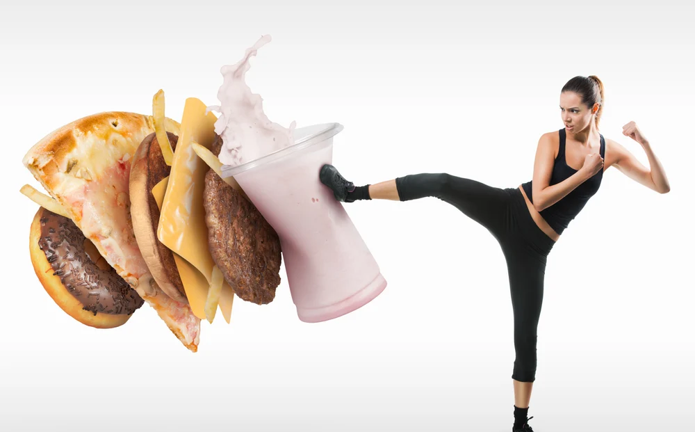 Ce trebuie să citești înainte să sari peste mese ca să slăbești. Top 10 cărți despre fasting