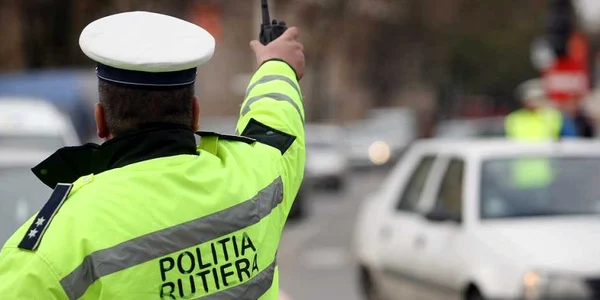 Poliţiştii au sancţionat mai mulţi şoferi 