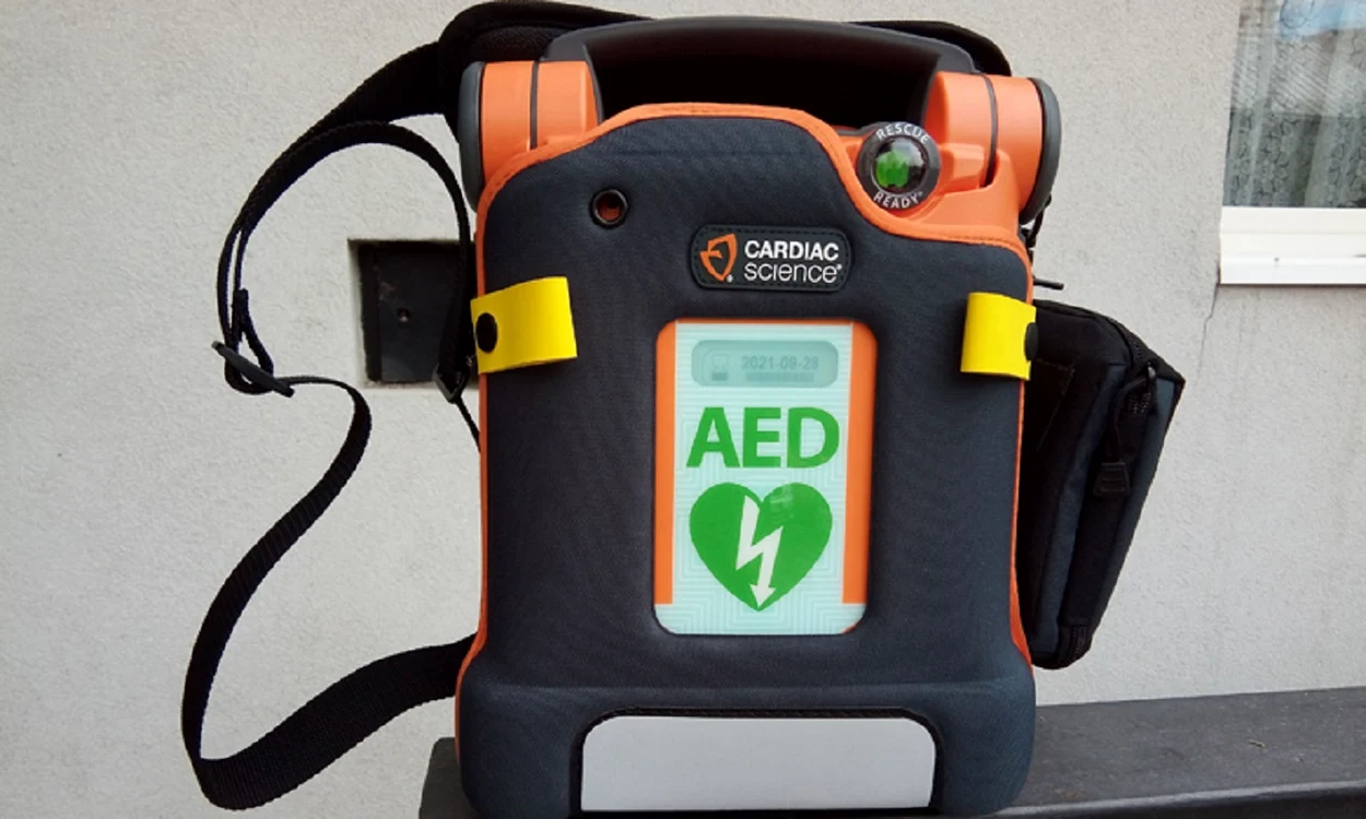 Defibrilatoarele performante vor fi amplasate în locuri publice  FOTO Ziarmm.ro
