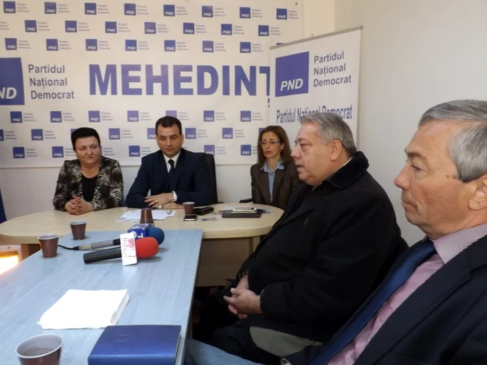 Conferinţă de presă la PND Mehedinţi FOTO Corina Macavei
