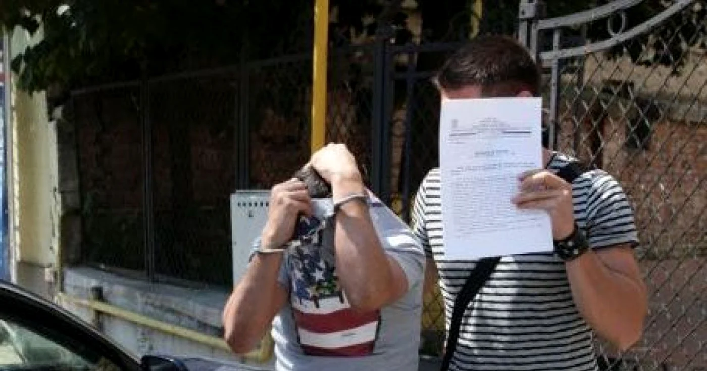 Grupul infracţional condus de băiatul poliţistului a fost arestat în luna august