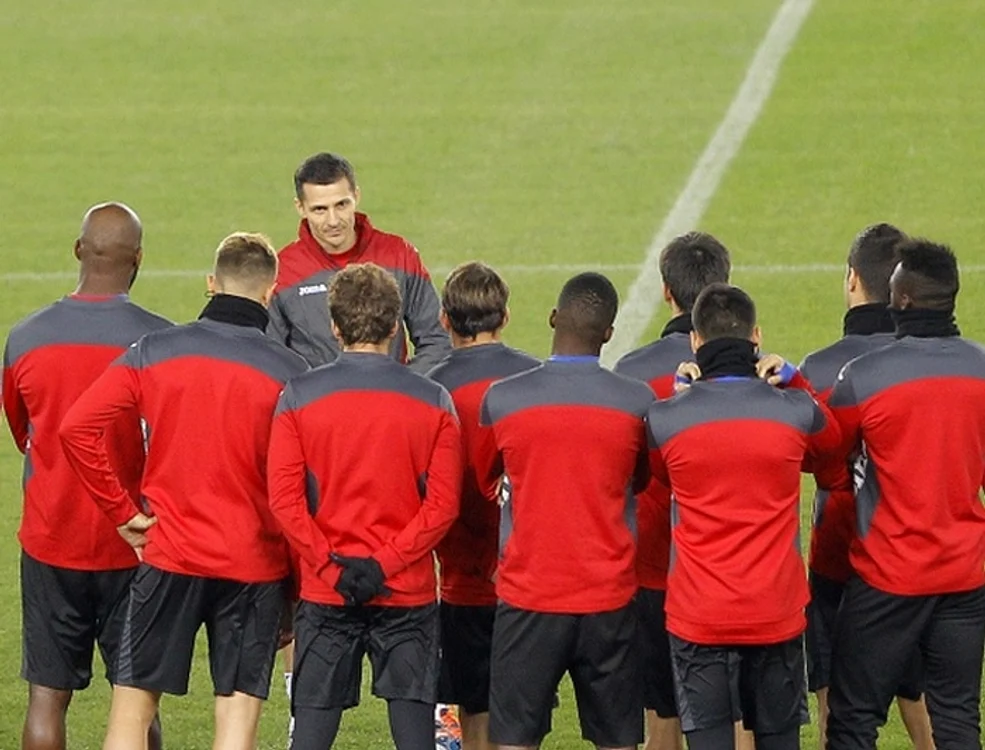 
    Costel Gâlcă a obţinut primul rezultat pozitiv cu EspanyolFoto: rcdespanyol.com  