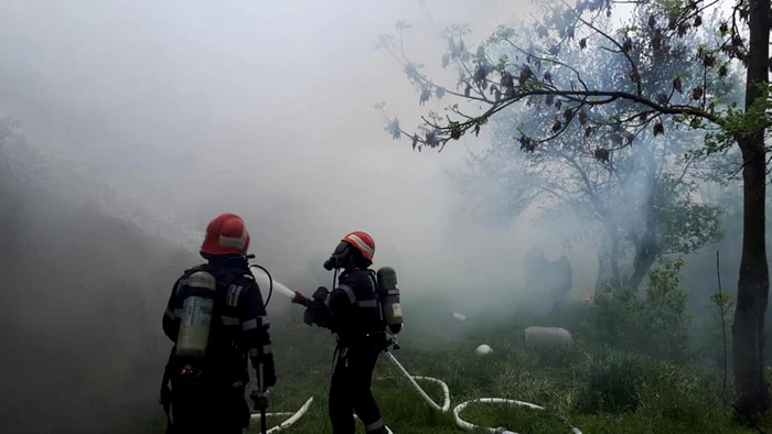 ISU Ialomiţa recrutează viitori pompieri FOTO Adevărul
