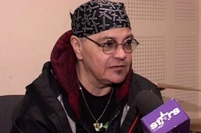 
    Leo iorga a rămas iar fără păr Foto: Captură Antena Stars  