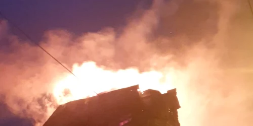 incendiu mosilor