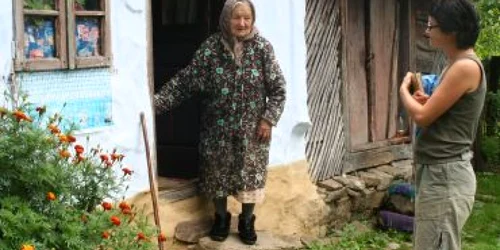 CAMPANIE: Ajutaţi-o pe străbunica din Muscel!