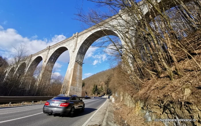 Viaductul Luncoiu. Foto: Daniel Guţă. ADEVĂRUL.