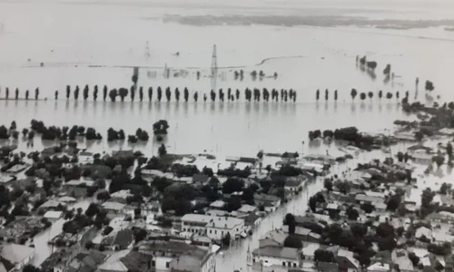 Fotografii necunoscute de la inundațiile catastrofale din  vara anului 1975, publicate de Arhivele Naționale ale României jpeg