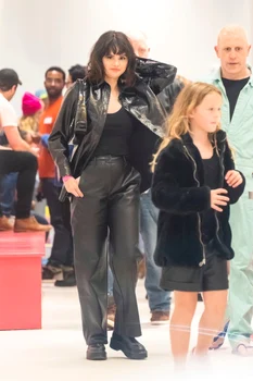 2 profimedia 0674253339 jpg jpeg