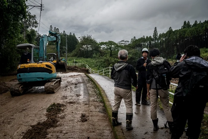 Două persoane au decedat în urma taifunului Nanmadol Foto AFP 