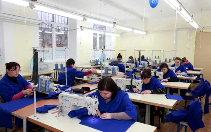 Croitoresele din Ustia au locuri de muncă decente datorită banilor europeni