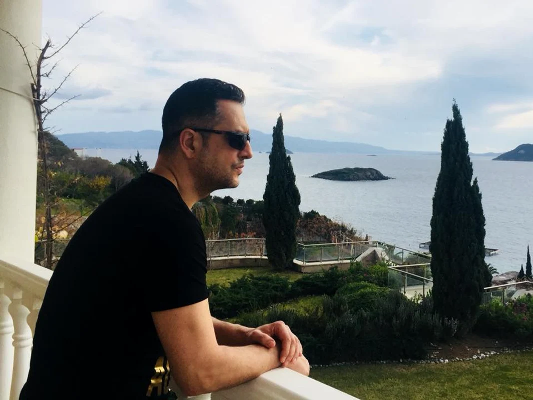 Madalin Ionescu detoxifiere cu fratele sau in Bodrum Turcia (2) jpeg