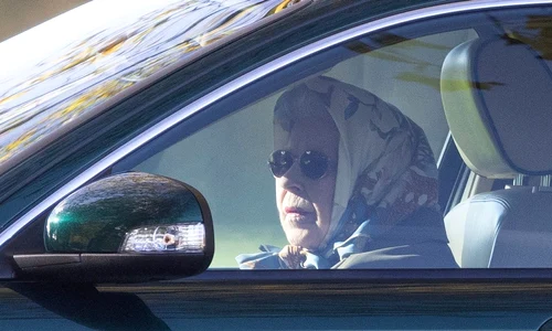 5 regina elisabeta la volan jpg jpeg