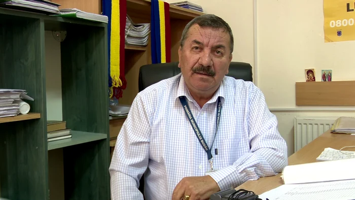 Marian Popa spune că trebuie mulți bani pentru refacerea adăposturilor. FOTO Iulian Bunilă