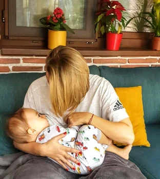 2 mirela vaida si fiul ei 2 jpg jpeg