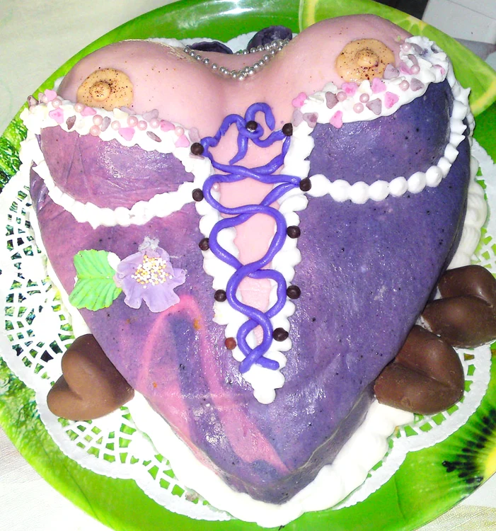 
    Tort «Sâni»  